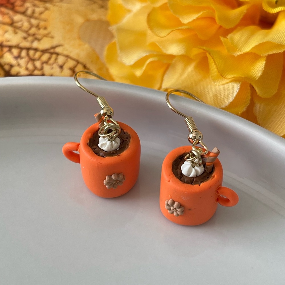 Pumpkin spice latte Earrings 🍁🎃